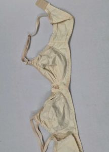 Set Of Cotton Bras Daisydee..black n Cream