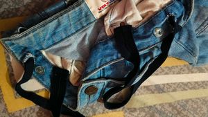 Star Patch Jeans