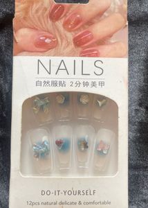 Press-On Nails: Blue Ombre with Charms