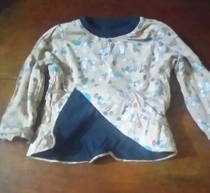Deer Print Ruffle Hem Sweatshirt
