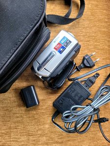 SONY DCR-SR20 HANDYCAM