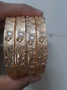 Beautiful Bangles Set Of 4