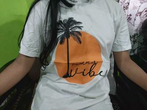 Summer Vibes Tee