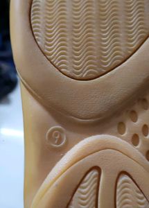 Nivia Flash 2.0 Non-Marking Shoes – UK 9, Blue