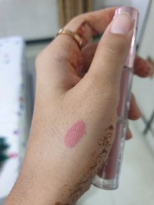 Lakme 9to5 Primer+matte Liquid Lipstick