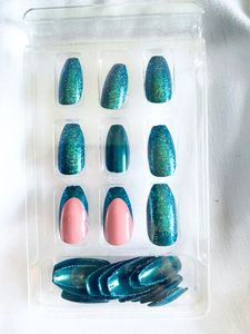 Green Nail Set