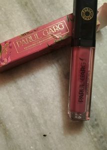 Unused Parul Garg Lipstick 2 Lipistic Combo