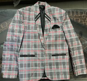 Stylish Plaid Blazer