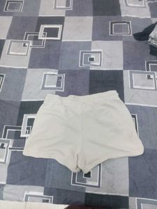 H&amp;M shorts