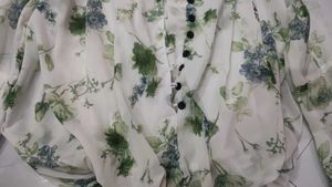 Floral Print Fabric Top