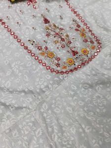 White Embroidered Anarkali Kurta