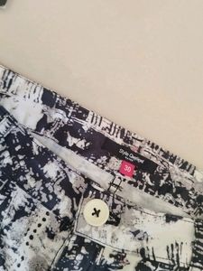 Design Pant Size (30)