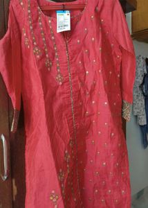 Daily wear Embroidered Kurta