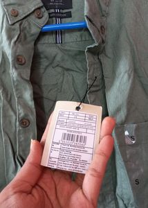Brand new men&#39;s full sleeves olive green shirt