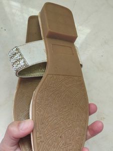 Pearl Flats