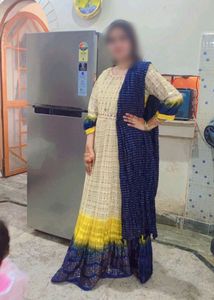 Woman Gown With Dupatta Set