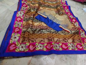 flower 🌹 border heavy saree with blouse