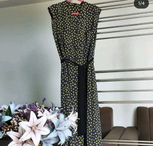 Floral Midi Dress with belt.