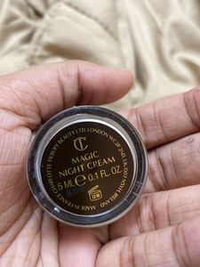 Charlotte Tilbury magic night cream mini