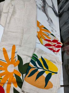 Brand New Beautiful ❤️ Floral Print Designer Cord