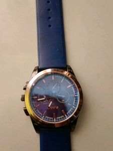 Stylish Blue Wristwatch