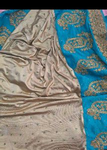 Sarees And Clips