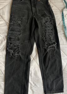Black ripped jeans