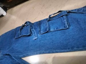 Cargo Jeans