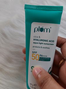 Plum Aqua-Light Sunscreen