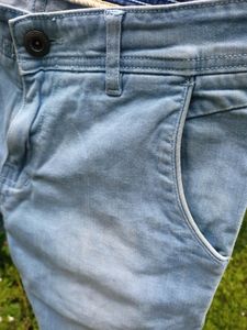 Jogur Brand Mens Light Blue Jeans 30 inch Waist