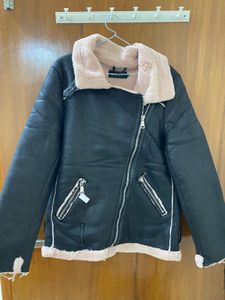Unisex jacket  can be worn by size 34-38