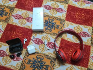 Earbuds , Headphones , Airpods  Combo Of 3