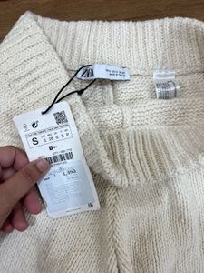 Cream Knit Shorts