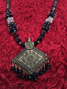 2 Necklace Set
