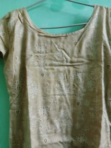 Formal Kurta With Self Patterns