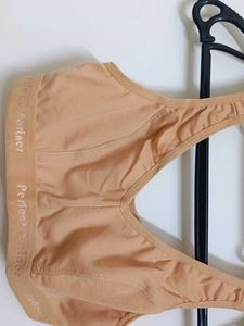 &#34;🌕COMFORTABLE EVERYDAY WEAR SPORTS BRA, 👙✨&#34;
