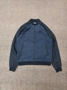 Nike Bomber Jacket - Stylish & Casual