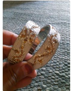 Eligent Beadad Crystal And Perl Bangals For Women