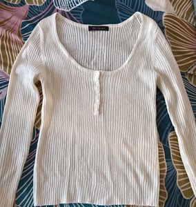 Cute White Ribbed Longsleeve Top