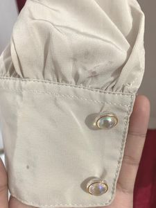 Cream Shirt 🤎🤍