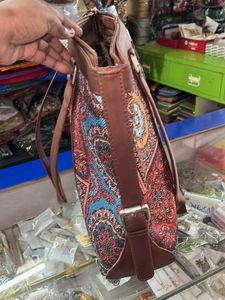 Stylish Patterned Handbag