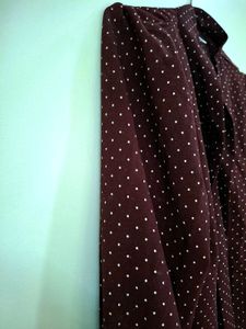 bold maroon white dotts top 🤍💥