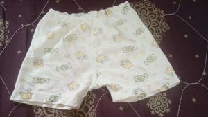 👶 Kids Printed Shorts (0–1 Year)
