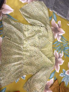 Top - Subtle Green Peplum Cut