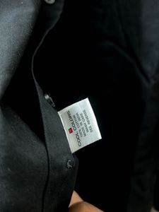 Men&#39;s Black Button-Down Shirt