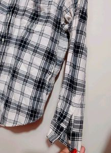 Black &amp; White Check Print Shirt For 42 Bust