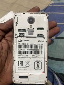 Micromax Q424 Smartphone in full working condition