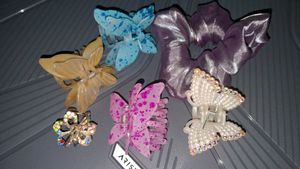 Hair Clip &amp; Scrunchie Set