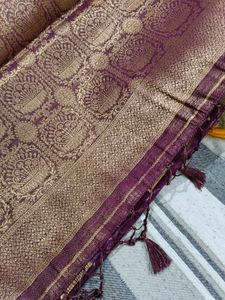 Women Zari Paithani Saree