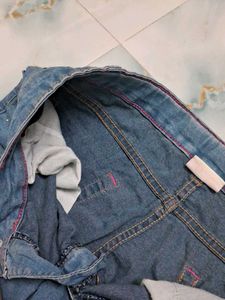Cute Embellished Denim Jeans With Stones